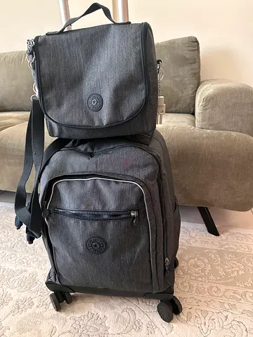 Kipling large backpack + lunch box