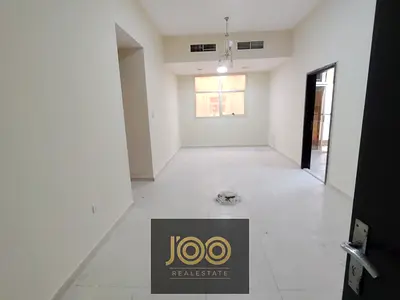 موقع مركزي | مساحه كبيره | بجوار المخارج والخدمات | بسعر ممتاز