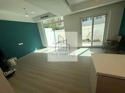 3 Bedroom | with roof access | G+2 | Well maintained | Vacant