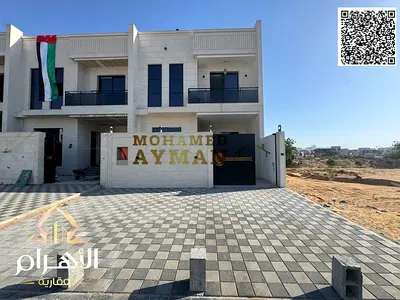 تاون هاوس للبيع في الحليو 2 – 5 غرف – مساحة بناء 2800 قدم