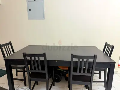Black Extendable Ikea Dining Table with 4 Chairs