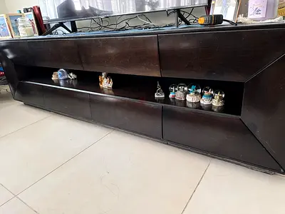Tv table