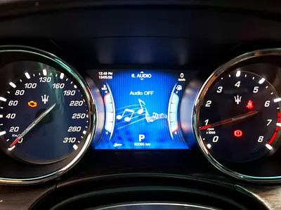 صورة مصغرة 15 لـ 2015 Maserati QUATTROPORTE
