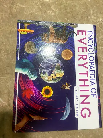 Encyclopaedia of Everything: Planet Earth (Hardcover Reference Book)