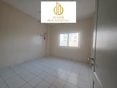 2BHK NEAR BORDER 2 BATH SEPERATE HALL 39K NAHDA SHARJAH