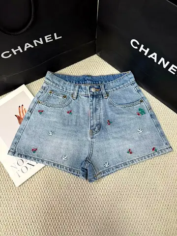 DIOR LADY SHORT