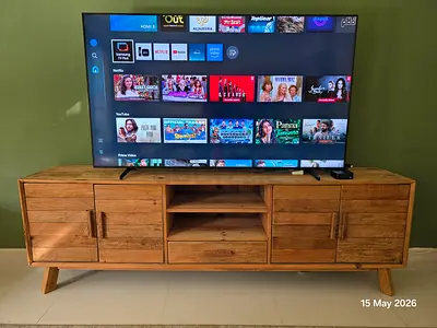 Samsung 65 4K UHD Smart TV
Crystal Processor 4K Slim design 
Damac Hills 2