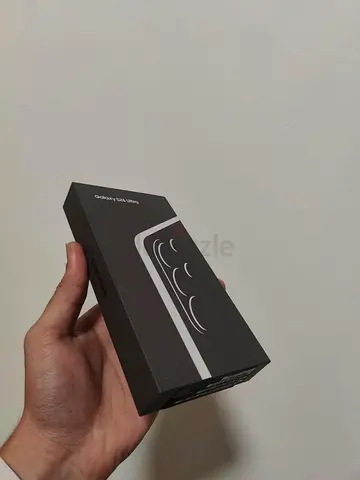 Samsung Galaxy S26 Ultra (Sealed)