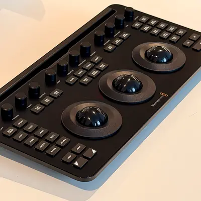 Blackmagic Design DaVinci Resolve Micro Color Panel – Like New
