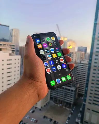 iPhone in good working condition - unlocked
