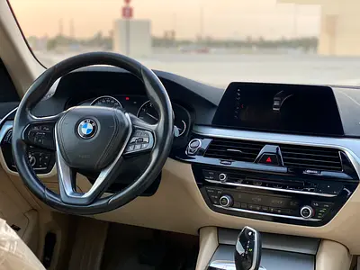 BMW 5 Series 520i, миниатюра 4