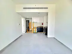 Beautiful 1BR | Laundry room | 12 Cheque payment | Park view