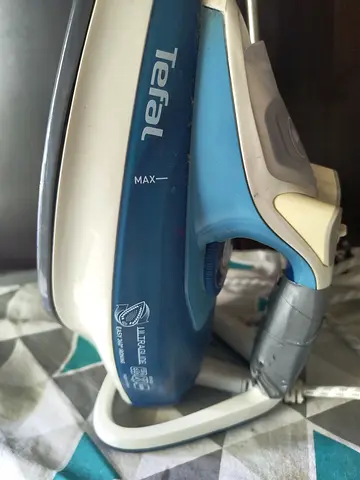 Tefal Steam Iron and Iron Stand for free