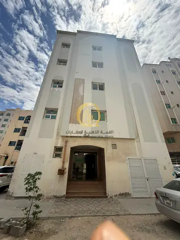 Building for sale in Al-Naba'a area.