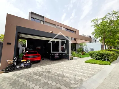 Premium 5BR Villa | Private Pool | Massive Laoyout