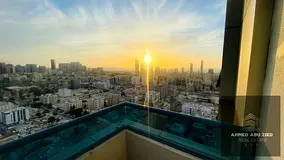 Luxury 3-bedroom apartment, spacious hall, open-view balcony, free parking, prime location near mall