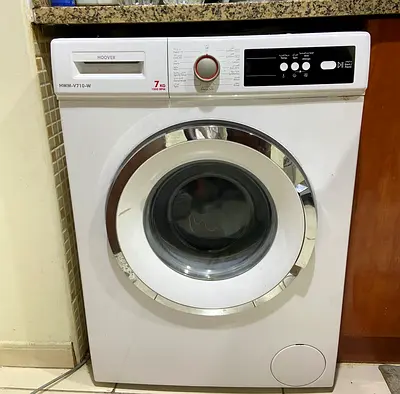 URGENT MOVING out
