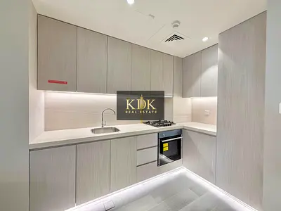Cozy Furnished | Near to Mall | Vacant