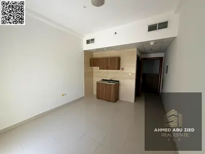 استديو مساحة مميزة مطبخ حمام تشطيب راقي تراث مميز جدا تكييف اسبلت مسبح جيم قريب لمخرج دبي الشارقة والاماكن العامة والخدمية تامين شيك