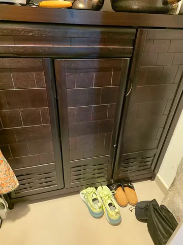 Dark Wooden shoe cabinet