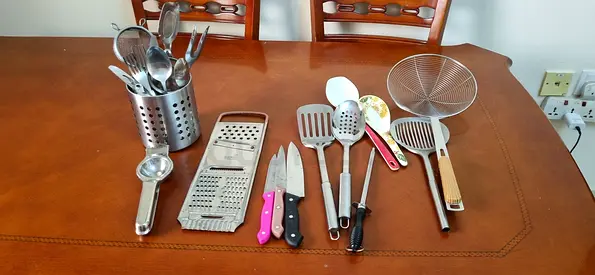 Kitchen utensils