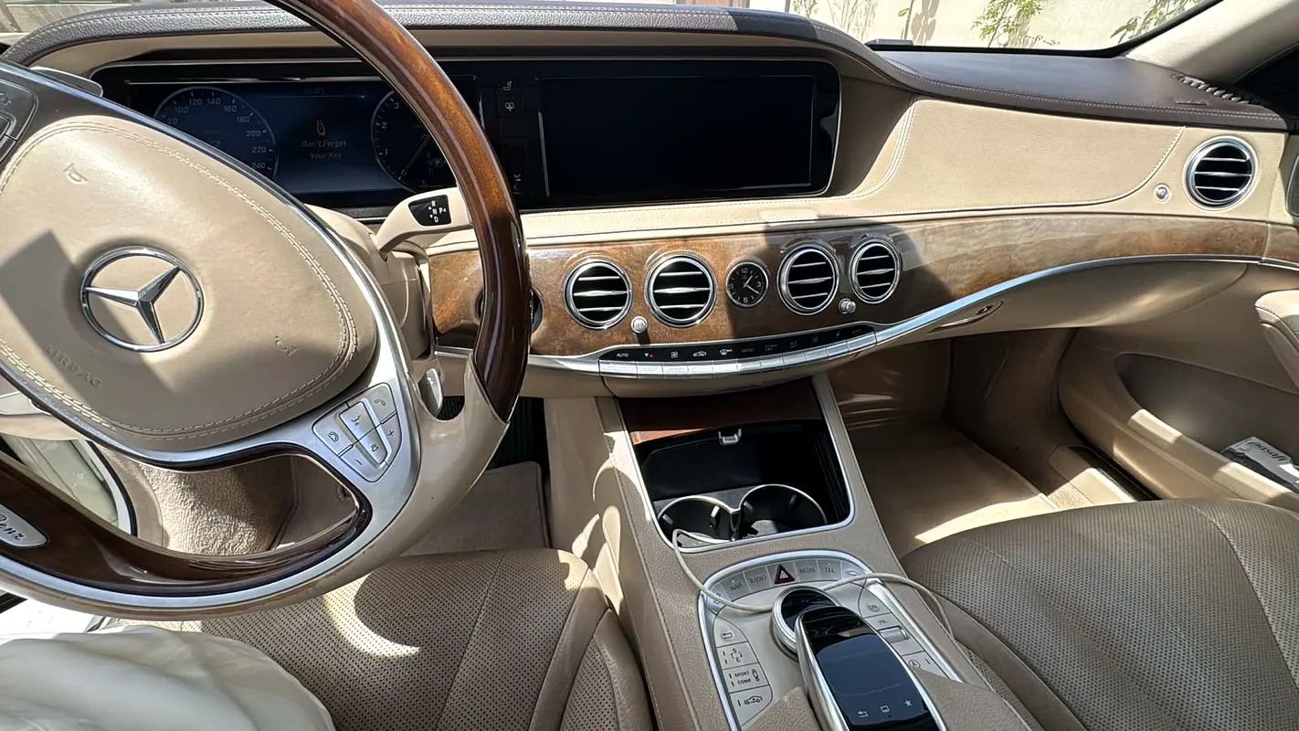 Mercedes-Benz S-Class 2016 — photo 1 of 6