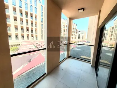 OPEN VIEW // BRAND NEW STUDIO // WITH BALCONY