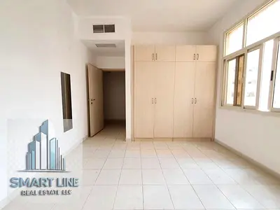 Elegant 2Bhk Apartment With Wardrobes And Living Hall With Balcony Close To King Faisal Street