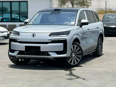 2025 Denza N9 Flagship - Brand New - Chinese Specs