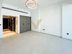 BALCONY | FULLY FITTED | MOVE-IN READY