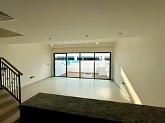 Unfurnished 3BR Villa | Garden &amp; Lagoon Views | Santorini DAMAC Lagoons