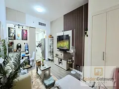 Spacious Fully Upgraded | High ROI