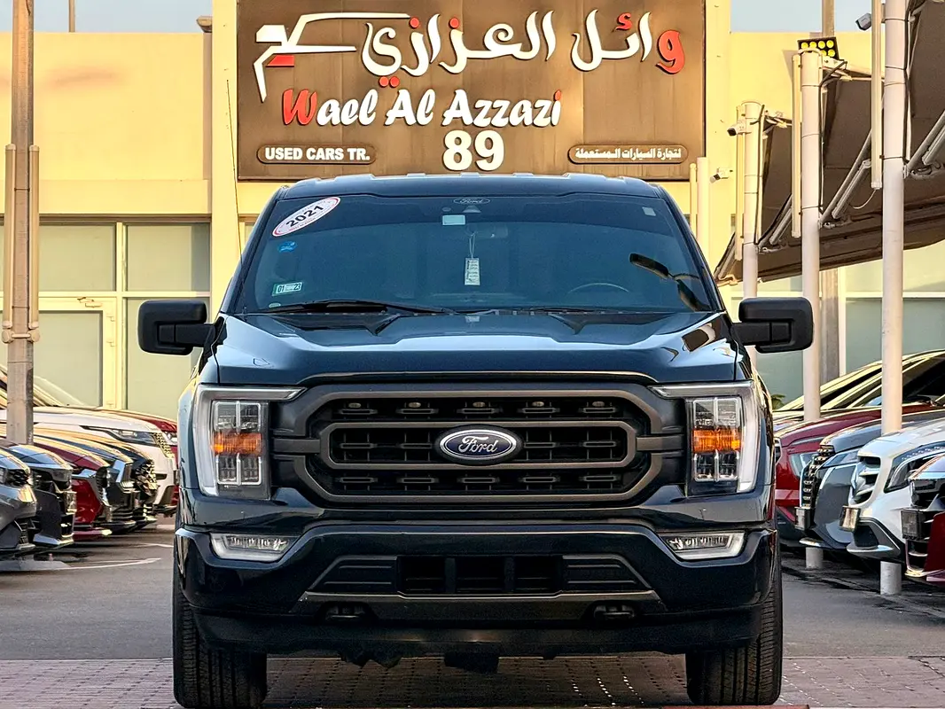 Ford F-150 2021 — photo 1 of 20