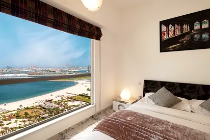Furnished | High Floor | Waterfront View