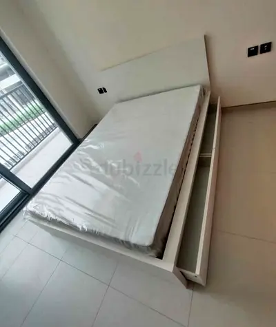 Malam double size bed 140/200cm bed with 2 storage drawers underneath and Ikea mattress