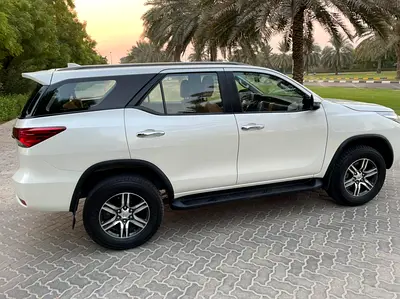 2020 Toyota FORTUNER 照片 14