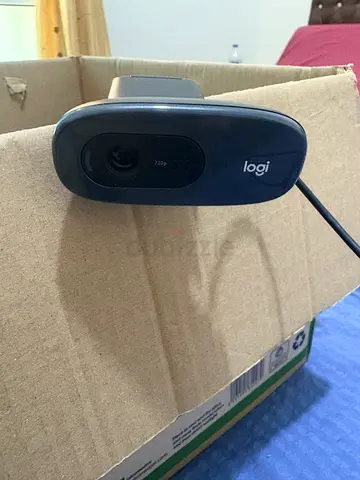 Logitech USB Webcam — Compact HD PC Camera