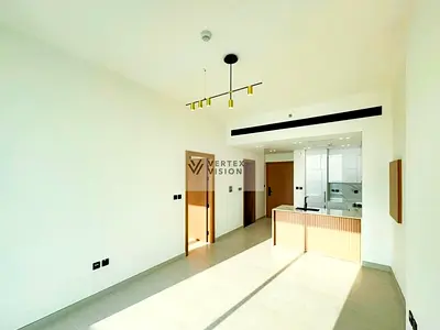 Dxb Skyline View | Equipped Kitchen | Vacant | Ready to Move