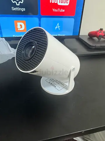Led projector multimedia ultra HD