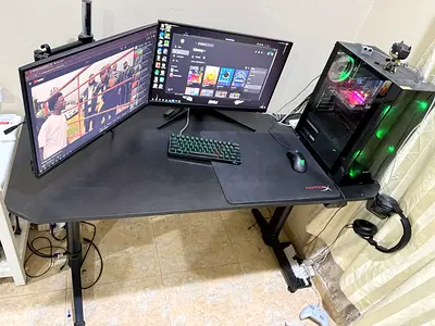 Electric height adjustment desk