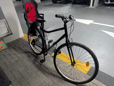 Bicycle with kids seat