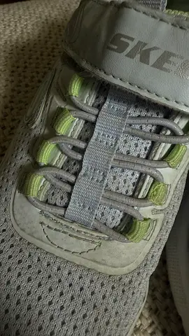 Light grey Skechers kids sneakers - 30 size