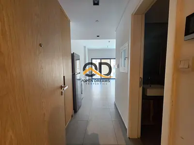 Studio Apartment with Balcony for Rent in Al Mamsha – 38,000 AED