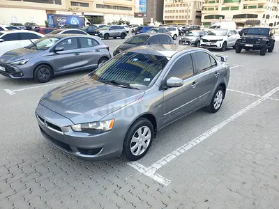 Gcc lancer 2.0L economic  car