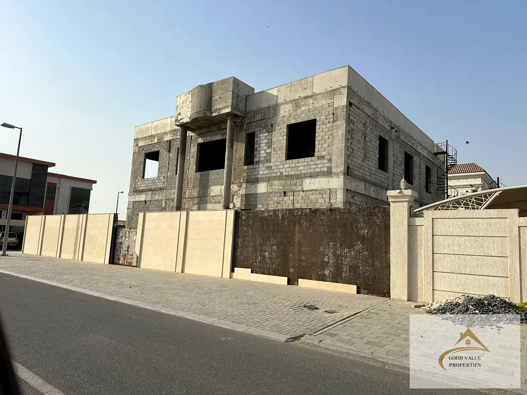 VILLA FOR SALE IN AL HOSHY IN A PRIME LOCATION