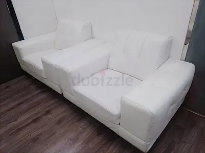 WHITE LEATHER SOFA FOR URGENT SALE