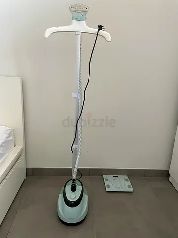 Handheld Steam Iron / Garment Steamer - Nobel (lightly used)