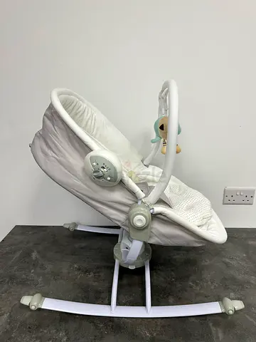 Brand New-Jikel Rella baby rocker bouncer with toy bar and musical panel suitable for newborn
