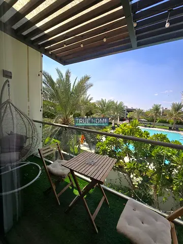 Corner | Luxury Upgraded 6BR Villa | Pool & Park View