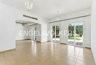 Well Maintained | Upgraded Kitchen | Vacant